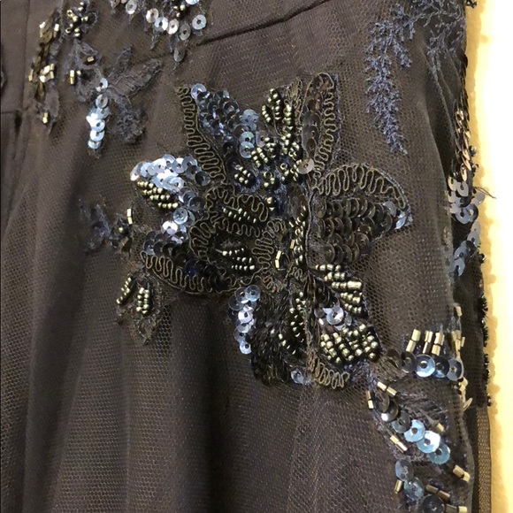 Marchesa Notte Evening Gown - Picture 6 of 8